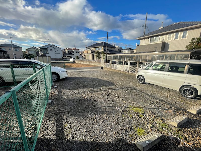 二子屋敷駐車場 駐車場