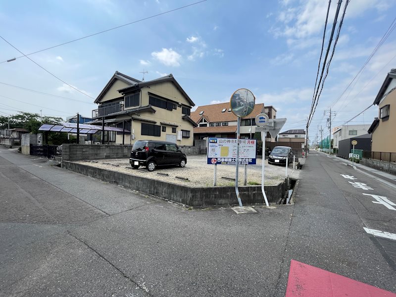 山の神南駐車場 駐車場