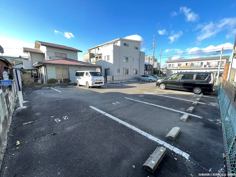 栄北駐車場 駐車場