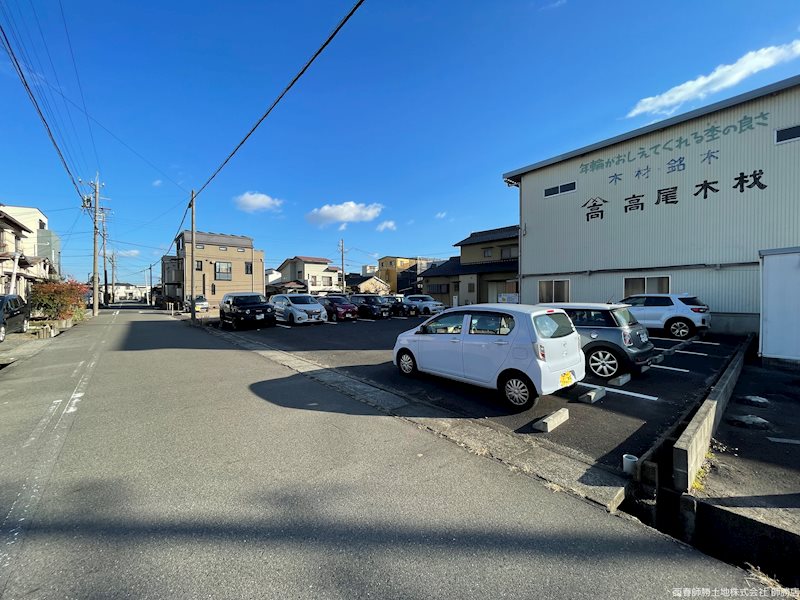 栄241パーク 駐車場