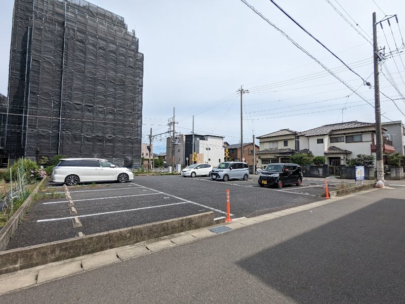 カトレアパーク   駐車場