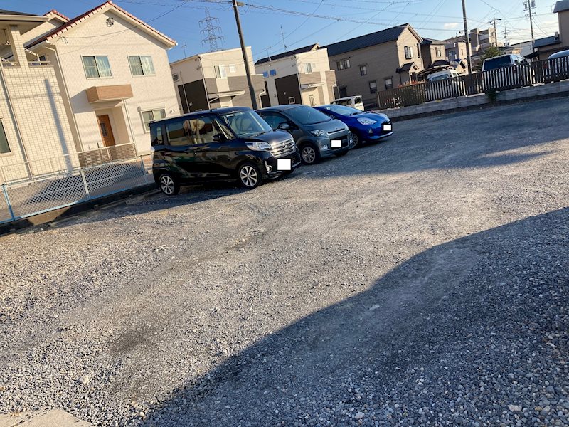西赤土西駐車場 駐車場
