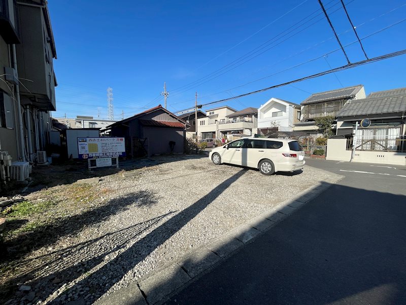西赤土40パーク 駐車場