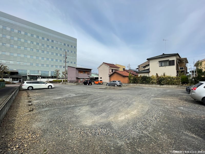 師勝ビル前パーク 駐車場