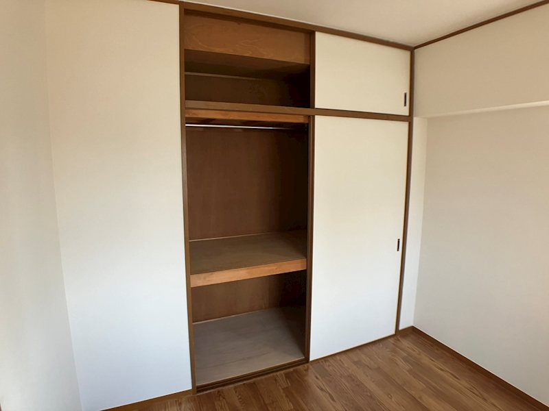 ビューパレス雅 収納