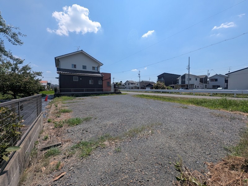 北名古屋市六ツ師高台　貸地 駐車場