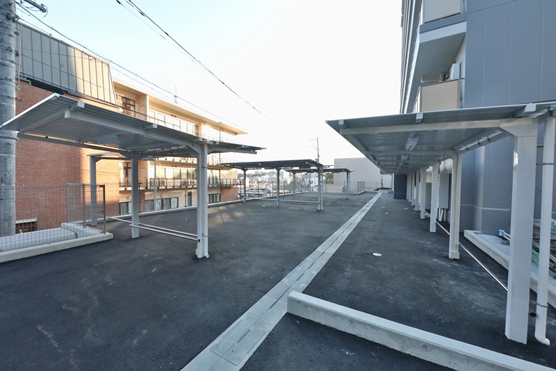 学生会館 エンブルエール浜松城北 駐車場