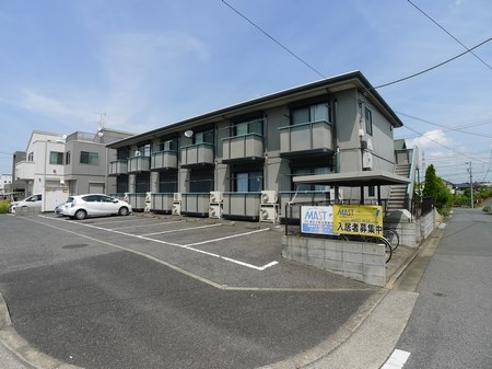 ヤマニヒルズA 駐車場