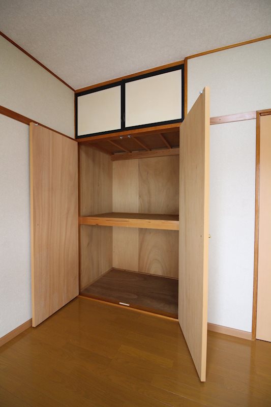 ペアシティ榊 収納
