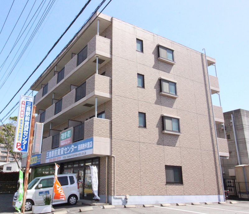 アヴェニール長泉 外観