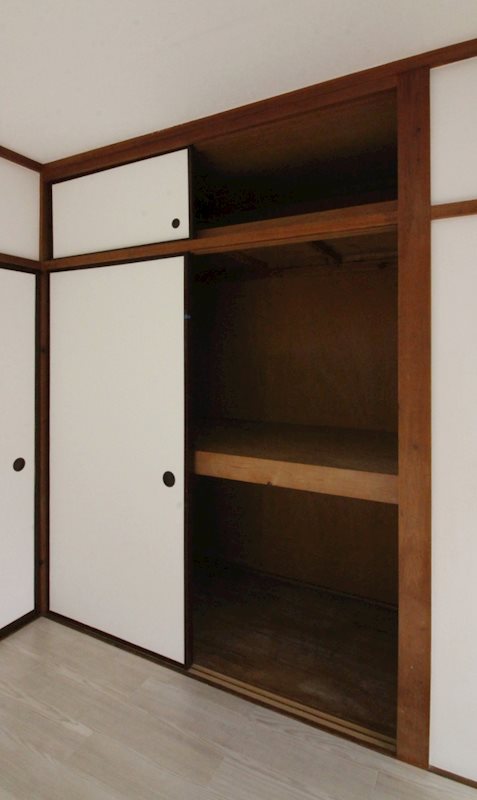 新井アパート 収納