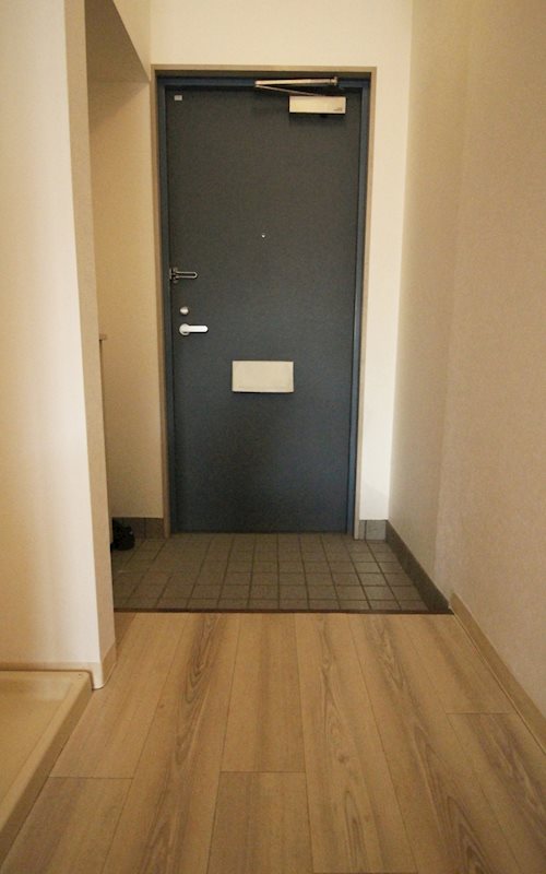 カーサU 玄関
