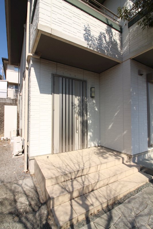 神山平戸建 玄関