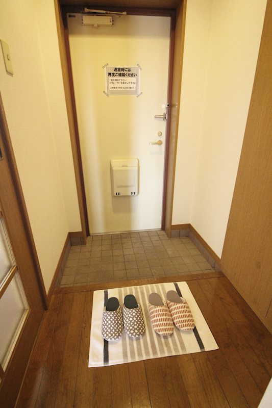 ロイヤルコート江藤 玄関