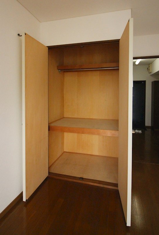 アジュール本郷 収納