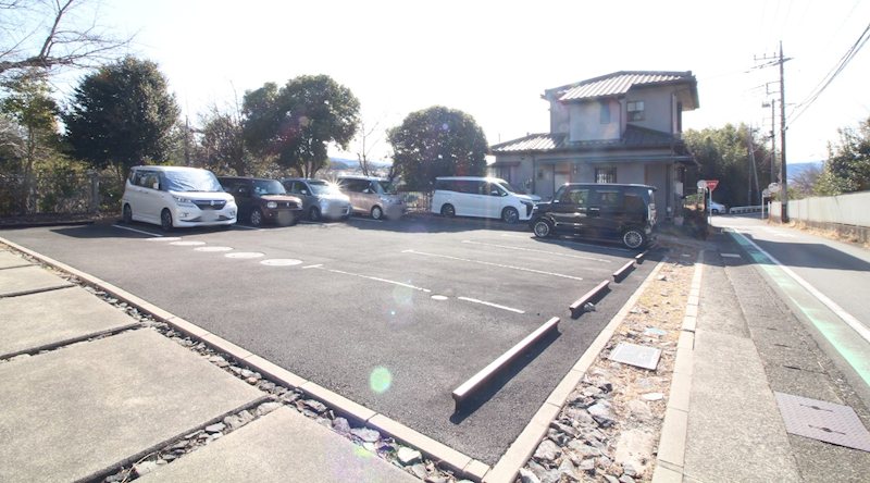 classroom 駐車場