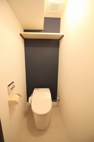 コーポしろかね トイレ