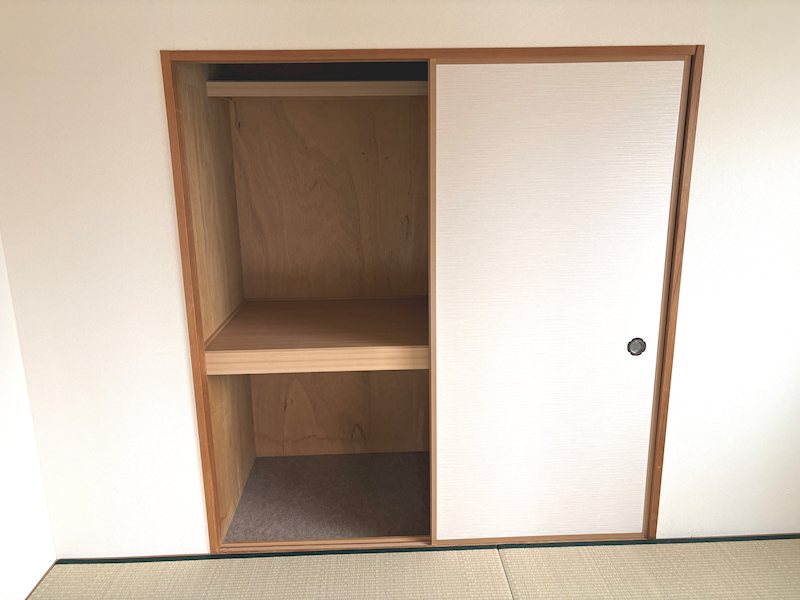 グランドール高城C 収納