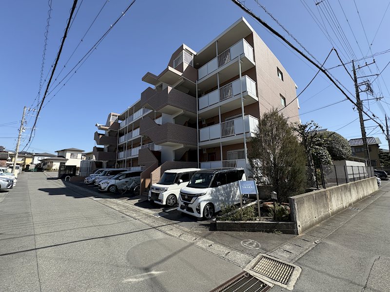 グランドール高城C 駐車場