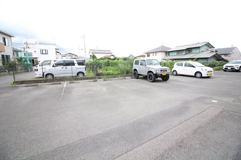 テルツァ上土狩 駐車場