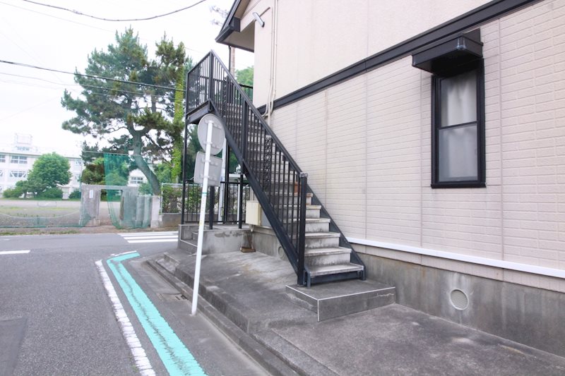 マーメゾン常盤 エントランス