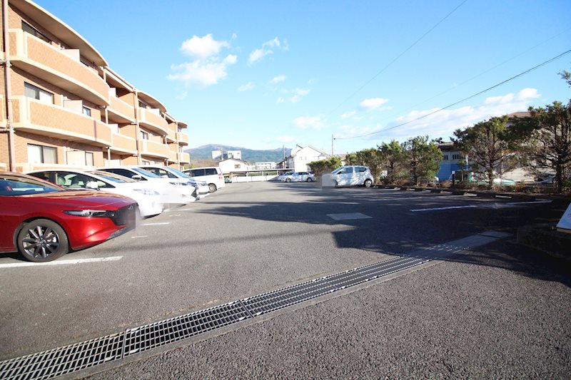 ヴィブレ御宿台 駐車場