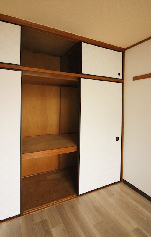 池之端ハイツ 収納