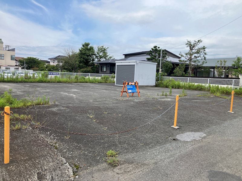加藤様梅名駐車場 外観