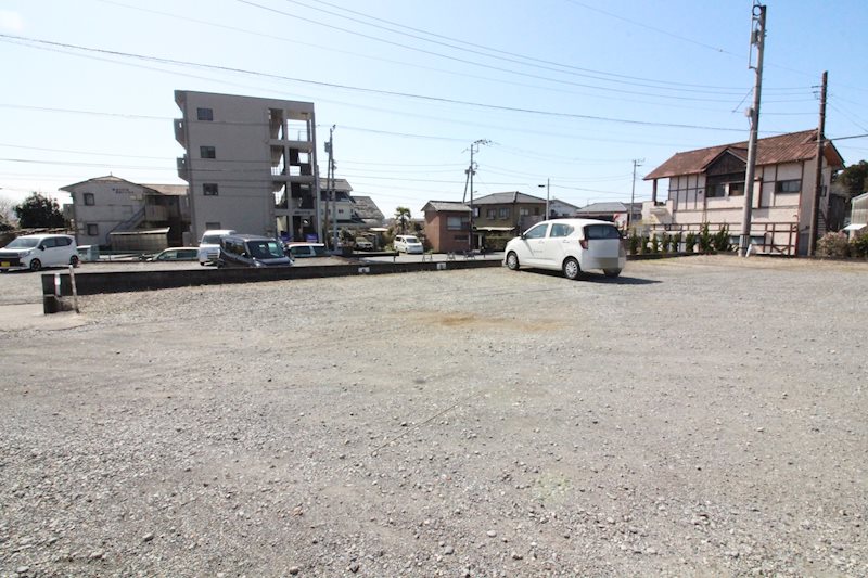 エムステージ伊山 駐車場
