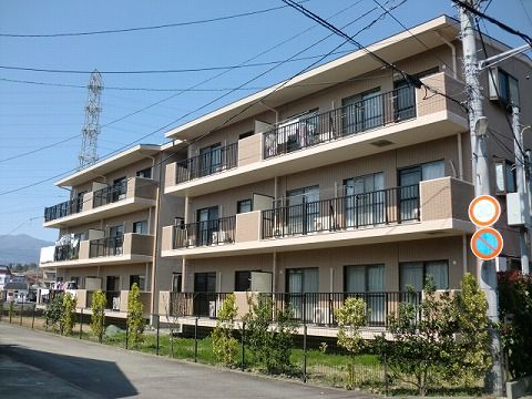 ロイヤルパレス徳倉 外観