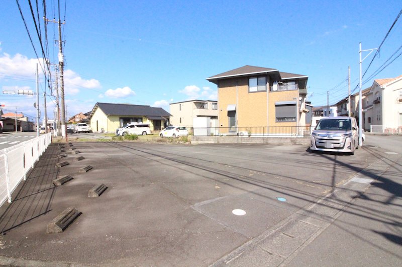N-Base Mishima 駐車場