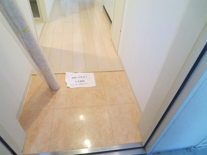 オルフェア難波南Ⅺ番館 玄関