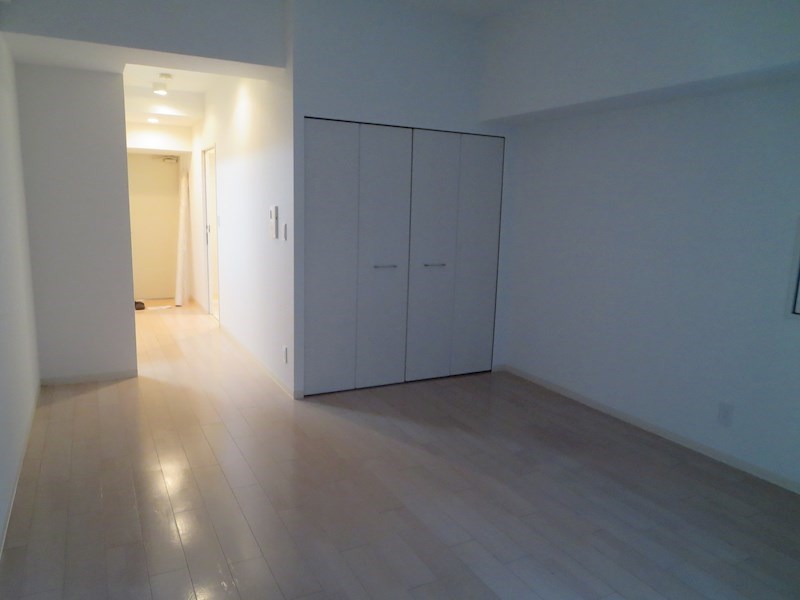 オルフェア難波南Ⅺ番館 リビング
