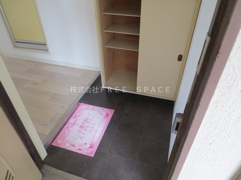 シャンクレール南堀江 玄関