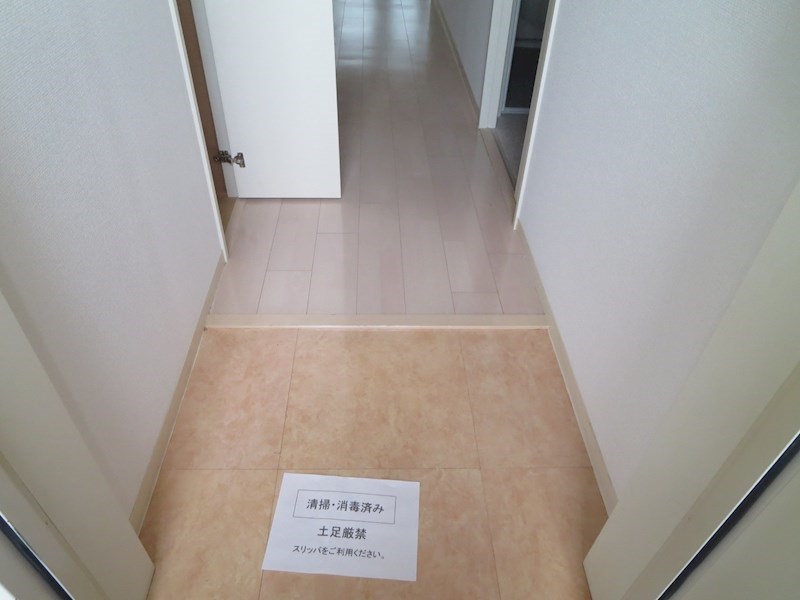 オルフェア難波南Ⅺ番館 玄関