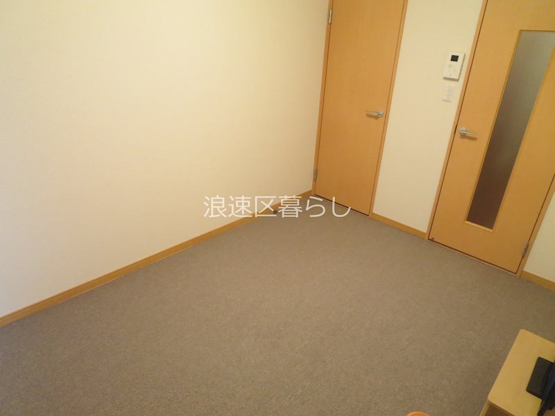 レオパレス久保吉 その他