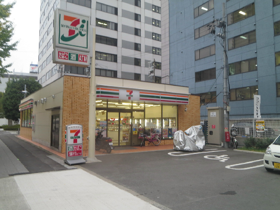 ガリレイ新町 コンビニ