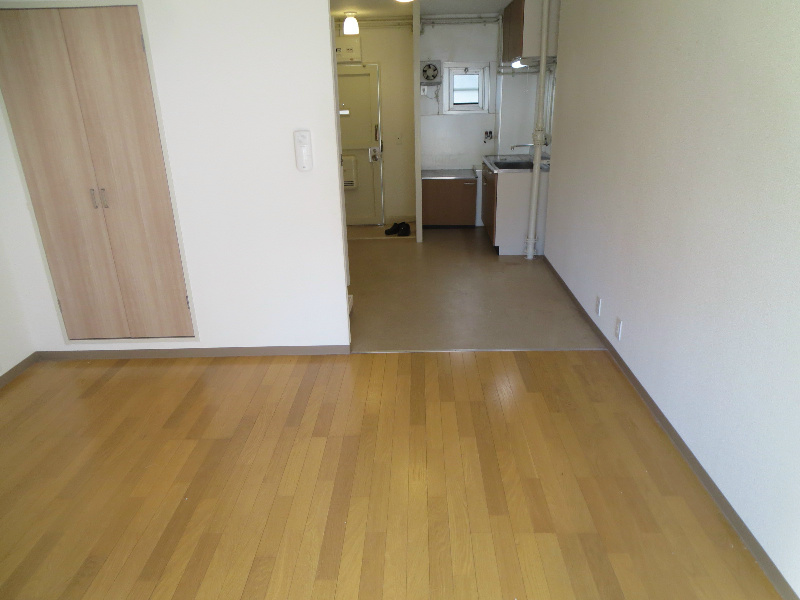 岩伸難波ハイツ その他