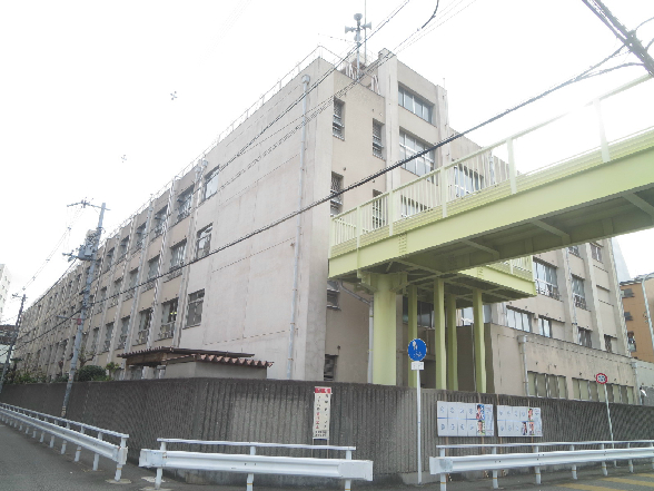 エルフェプラザ 小学校
