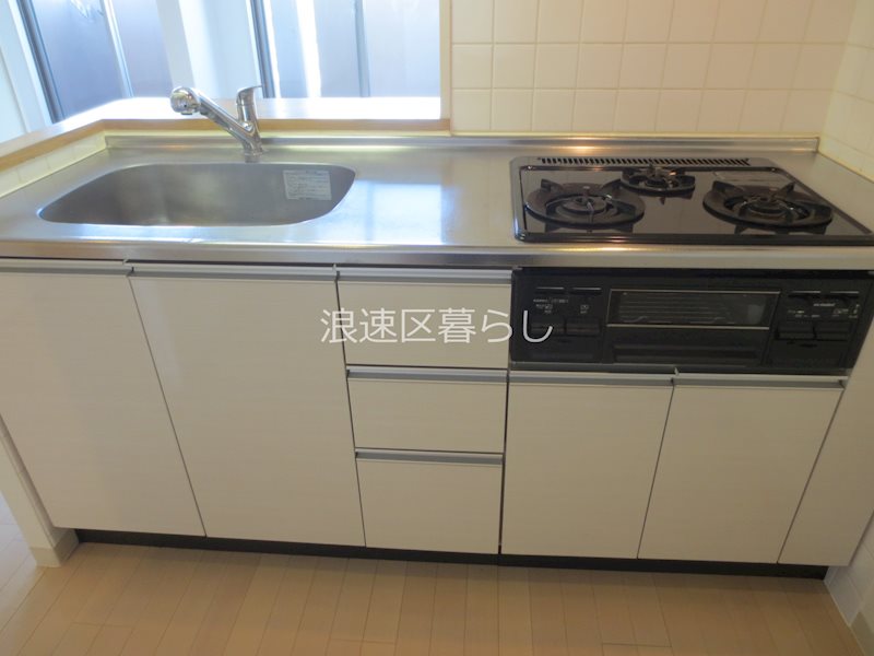 スワンズシティ難波南 キッチン