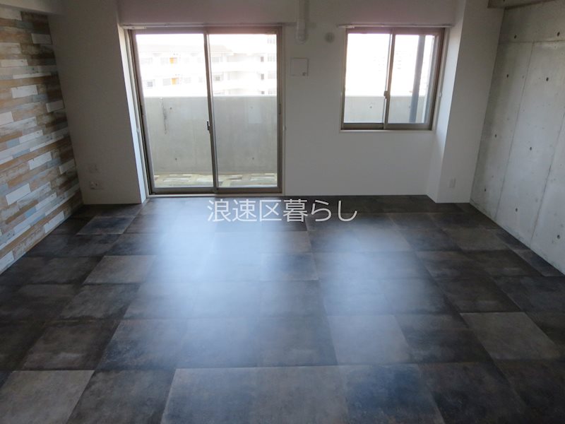 Wolf Pack Apartment その他
