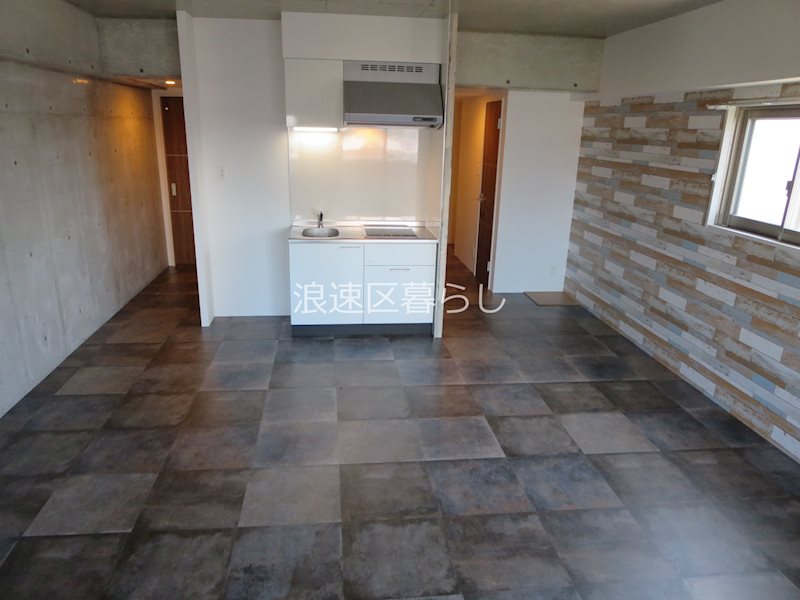 Wolf Pack Apartment その他