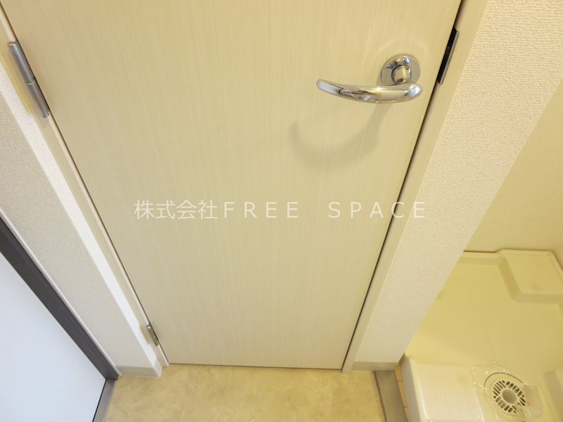 エステムプラザ難波ＷＥＳＴリバークロス その他