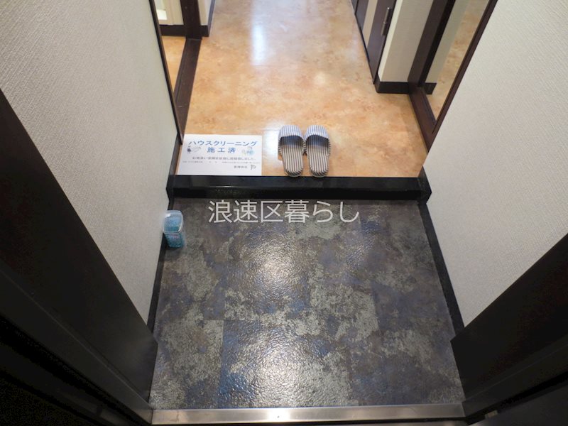 グランシス難波西 玄関