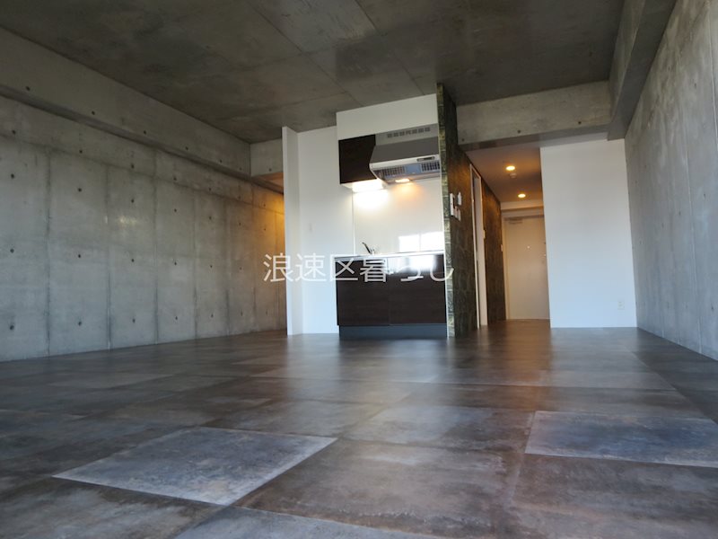Wolf Pack Apartment その他