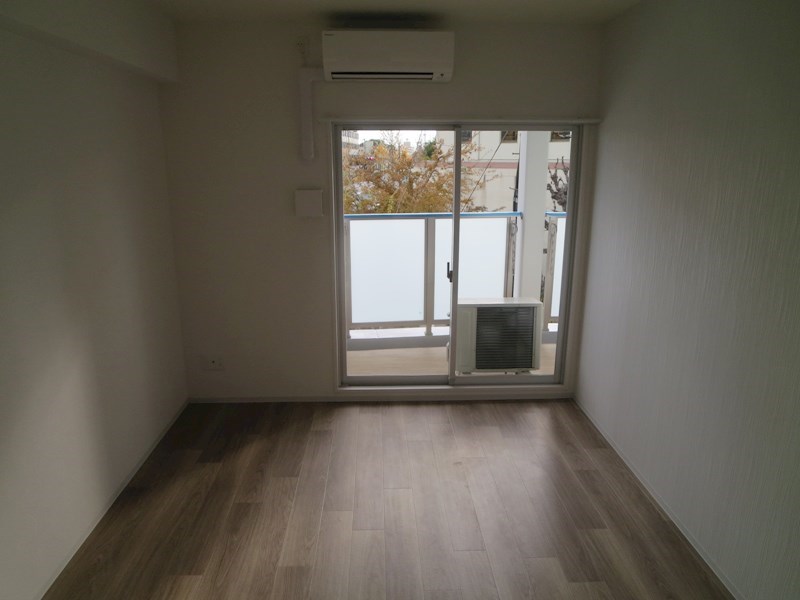 LIVAZ NAMBA AIRY その他