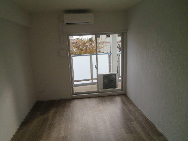 LIVAZ NAMBA AIRY その他