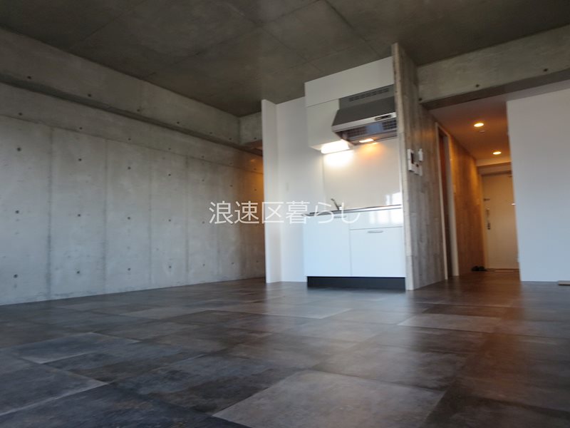 Wolf Pack Apartment その他