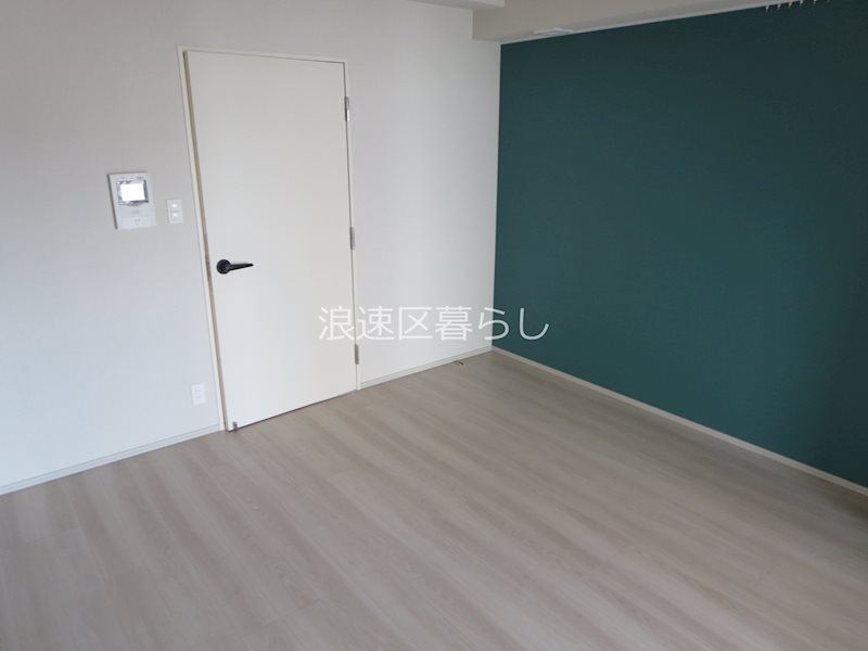 THE  MUSIC  COURT その他