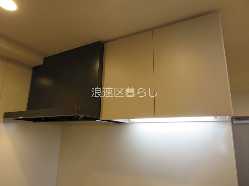 THE  MUSIC  COURT その他